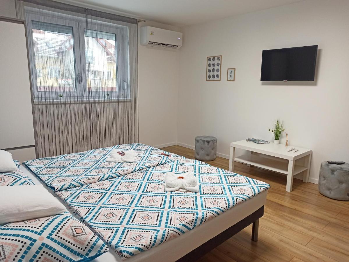 Grafit Apartmanok Hajdúnánás Exterior foto